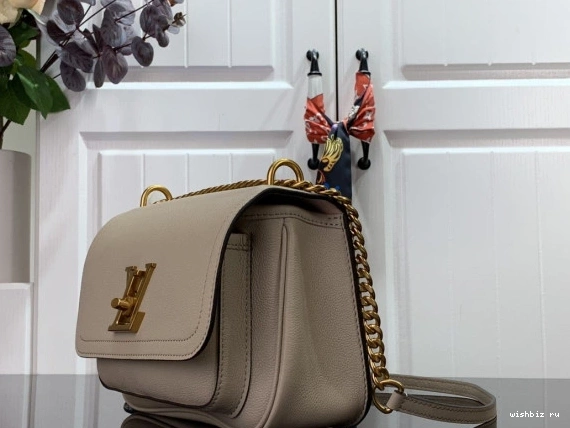 WIS LOUIS LOCKME CHAIN PM VUITTON 1009